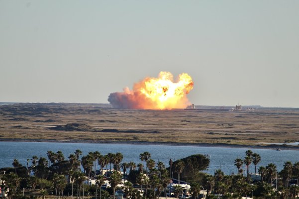 SN8 12.5KM 测试飞行(完美起飞，落地爆炸)图片20