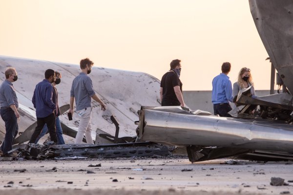 SN8 12.5KM 马斯克视察着陆现场