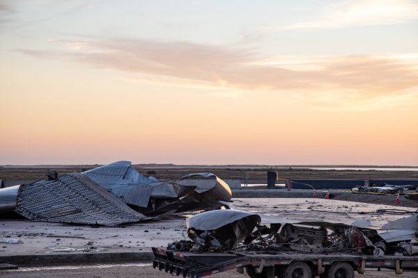 SN8 12.5KM 测试飞行(完美起飞，落地爆炸)图片30